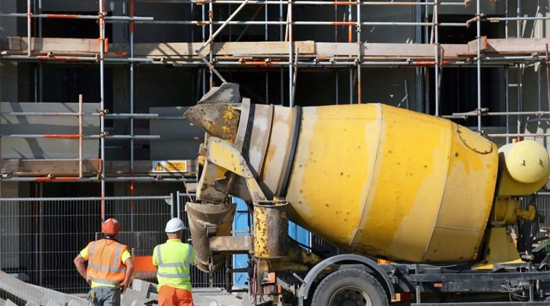 Spire Consulting team at construction site for project management in construction article